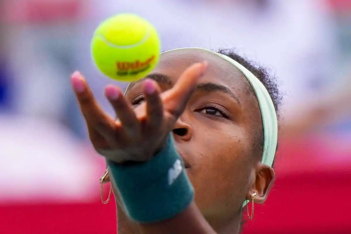 Coco Gauff avanza en Cincinnati sin jugar tras el retiro de Yastremska