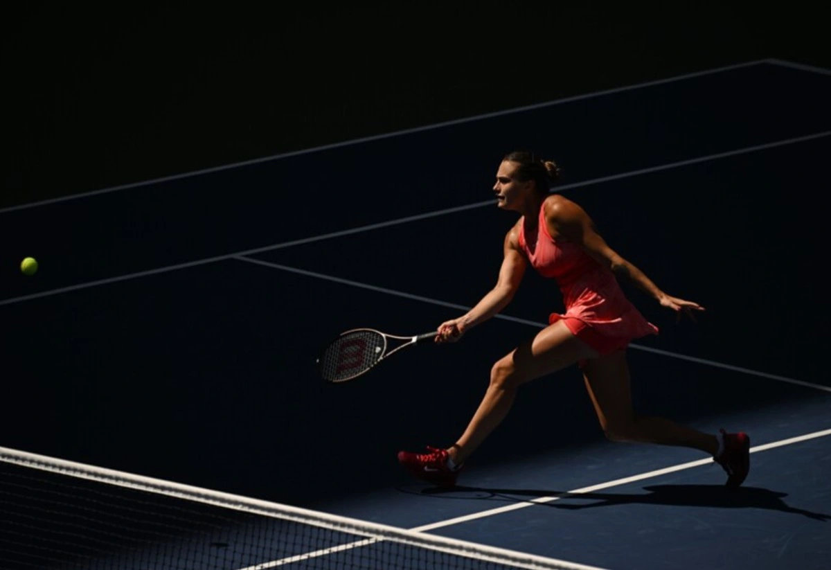 Enfocada en el objetivo: Sabalenka mantiene su rumbo en el US Open 4 sabalenka fernández us open 2025