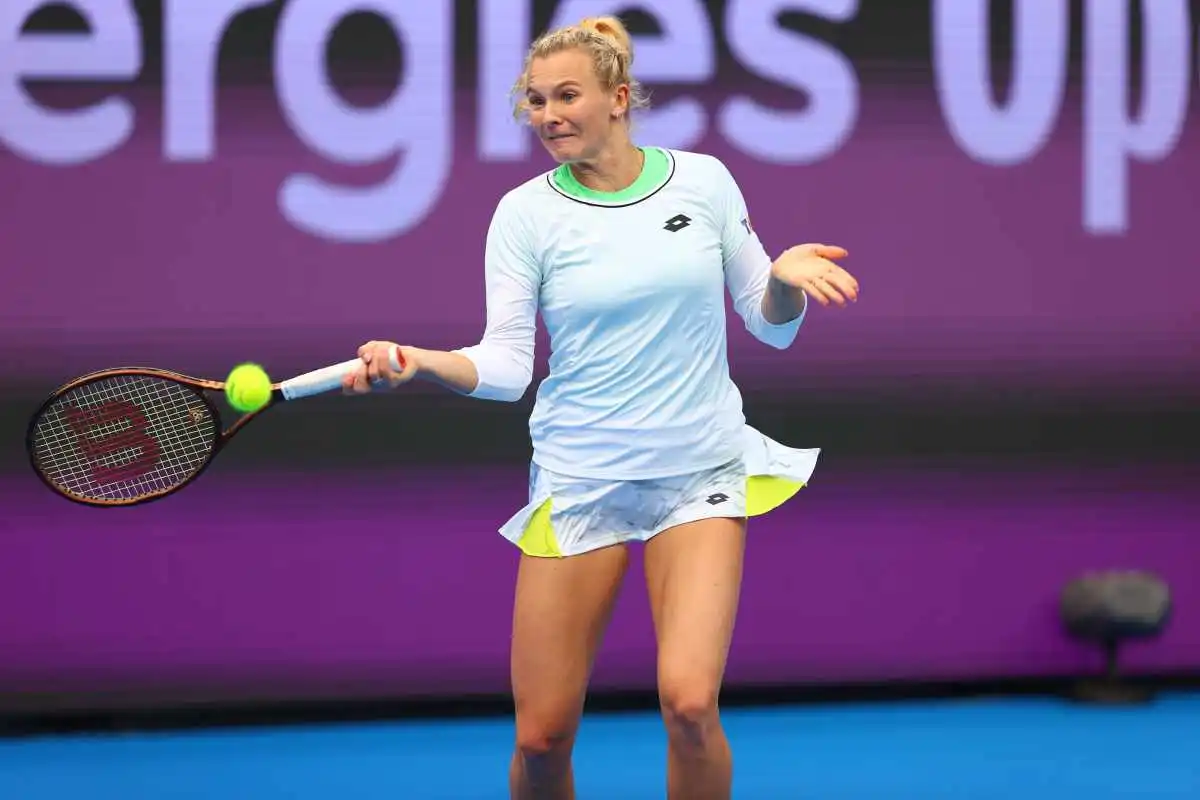 siniakova golubic wta varsovia 2025