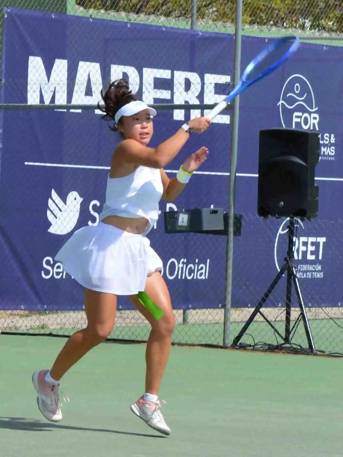 itf brezo osuna: alba rey y judith perello se derrumban en semifinales