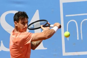 ko a las primeras de cambio de ugo carabelli en hangzhou