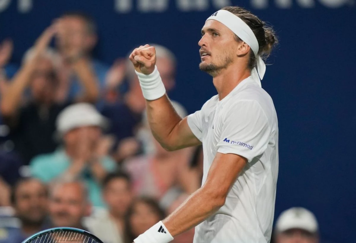 Sobreviviendo en Pekín: Zverev prevalece en una prueba compleja 3 zverev moutet atp pekín 2025