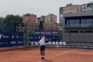 ITF Tiro de Pichón: Vives asegura la presencia española en unas semifinales de lujo