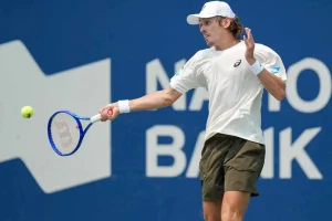 De Miñaur suma una sólida victoria y se ilusiona en Viena 3 de miñaur berrettini atp viena 2025