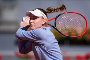 dónde ver WTA Ningbo 2025: Alexandrova - Rybakina