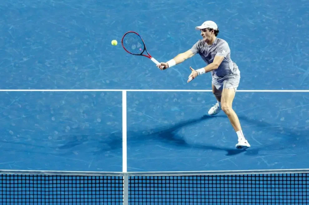 Fin de la racha: Khachanov sofoca la rebelión de Fonseca en París