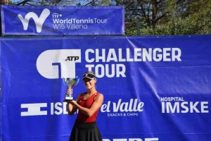 ITF Villena: Carmen López Martínez cierra la semana perfecta e inaugura su palmarés