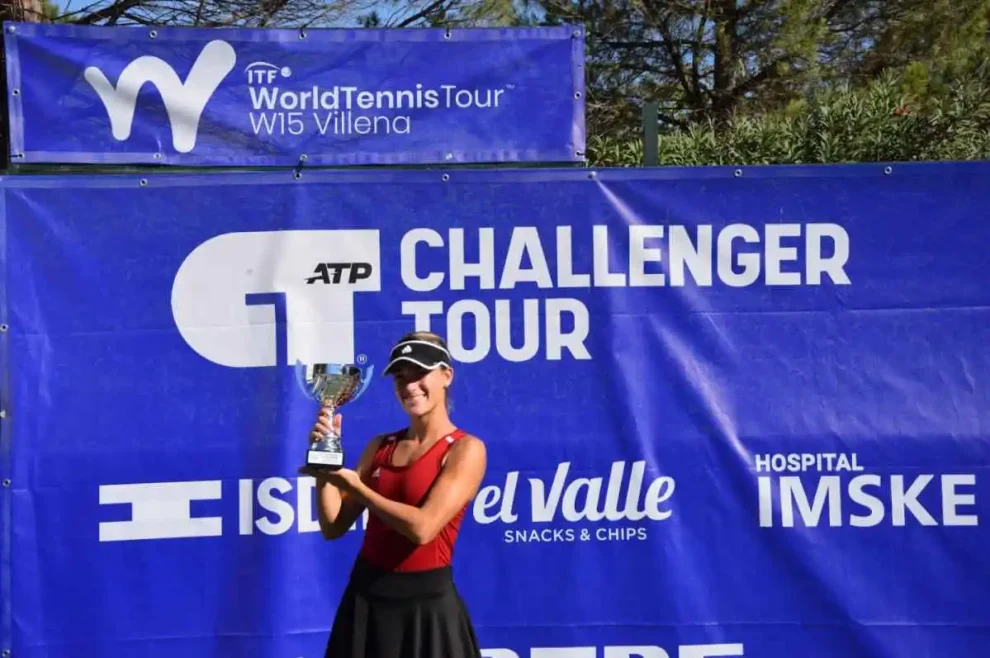 ITF Villena: Carmen López Martínez cierra la semana perfecta e inaugura su palmarés