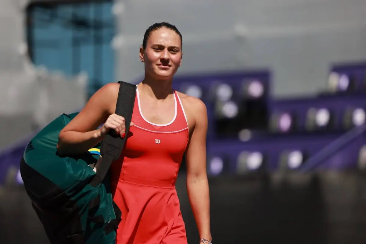 Kostyuk se compara con Sabalenka y Swiatek: “Me siento más pequeña que ellas”