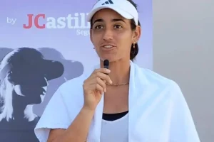 lucia cortez y ese mensaje para su yo de pequeña que siga adelante y que luche por lo que quiere