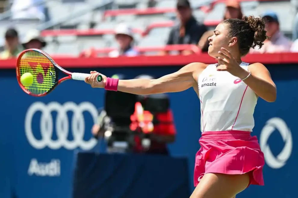 paolini swiatek wta wuhan 2025