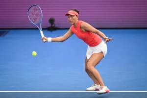 pegula sorprende a sabalenka en wuhan
