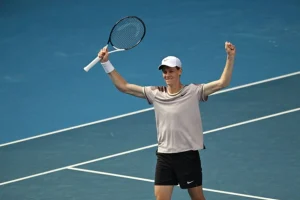 Sinner se impone en una final agónica y vuelve a triunfar en Viena