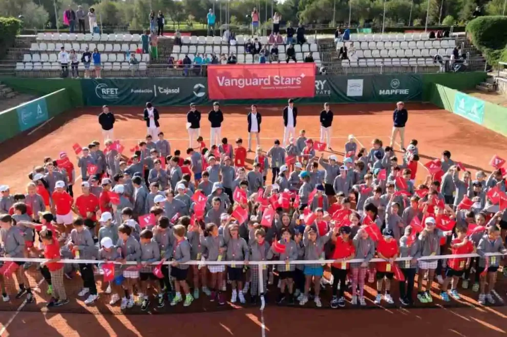 vanguard stars: sevilla tiene en sus manos los ultimos billetes para el masters final