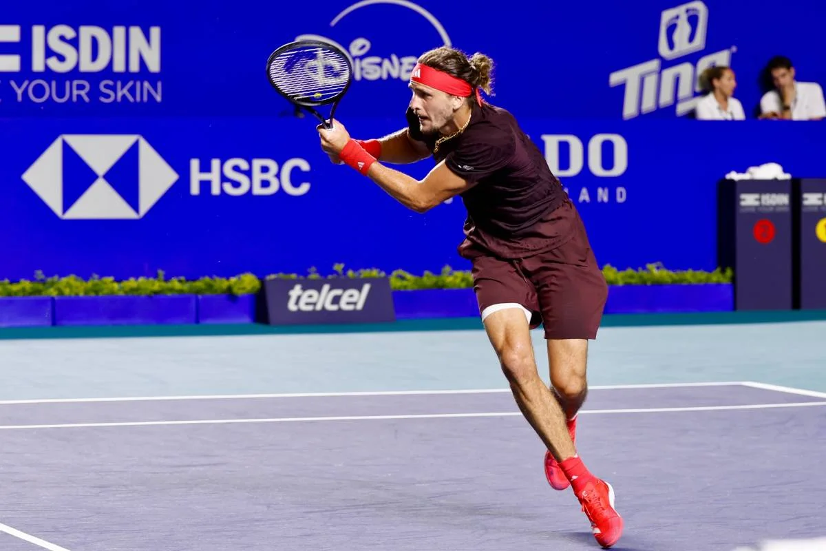 Espíritu de campeón: Zverev sortea una dura prueba en la Ciudad de la Luz