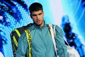 Alcaraz: “No estoy dolido, hay que dar valor a estar en una final aquí”