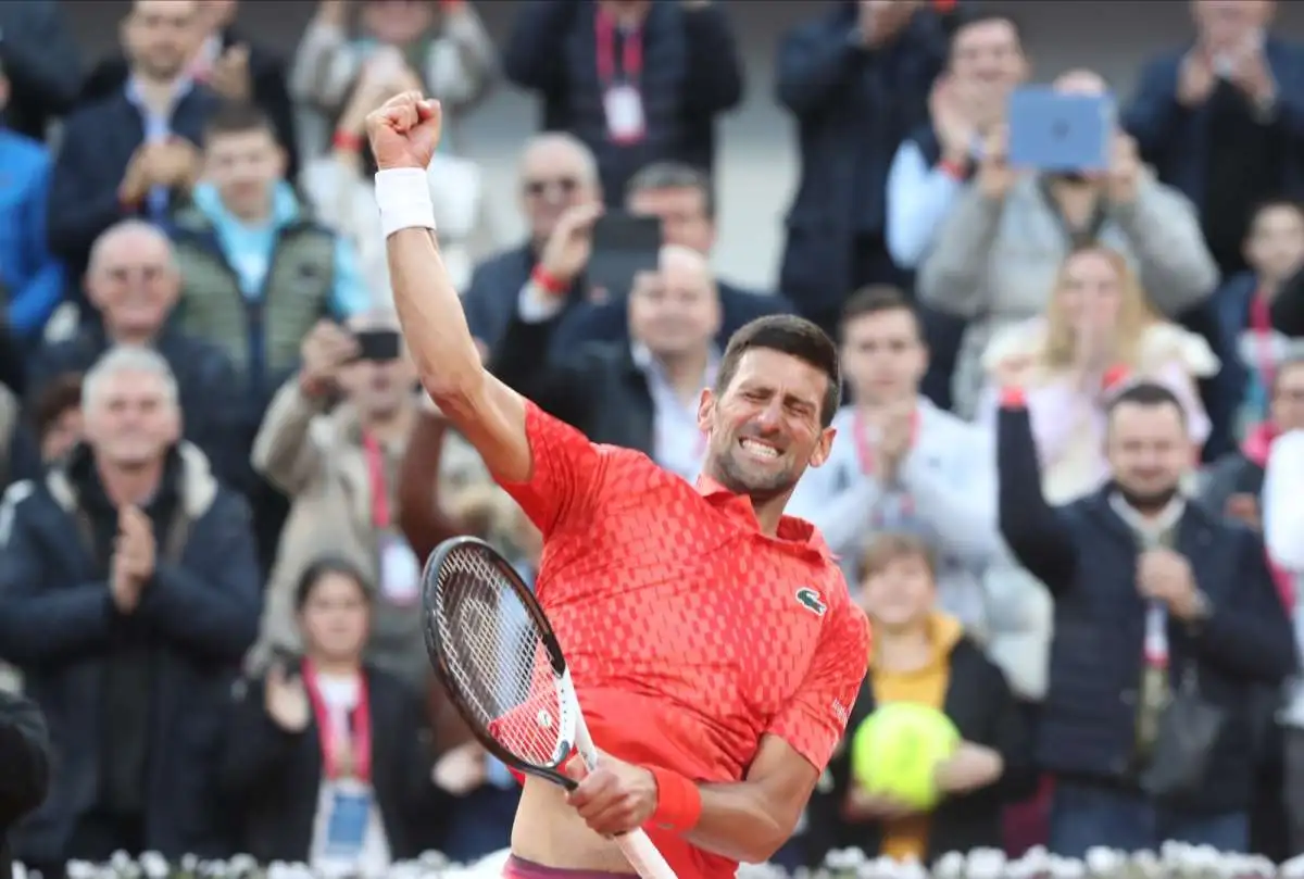 ¿como ver por television el atp atenas en argentina?