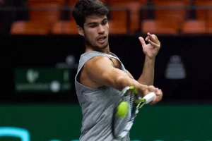 Henin: “Todavía quedan algunas dudas sobre Alcaraz en condiciones de pista cubierta”