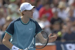 Números letales: Las dos estadísticas que lidera Sinner al cabo de la temporada 2025