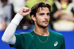 Al compás de las gradas: Musetti consigue un triunfo heroico en las ATP Finals