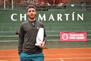 Max Alcalà tras el título en el ITF Chamartín: “He hecho el mejor año de mi carrera pero no me conformo”