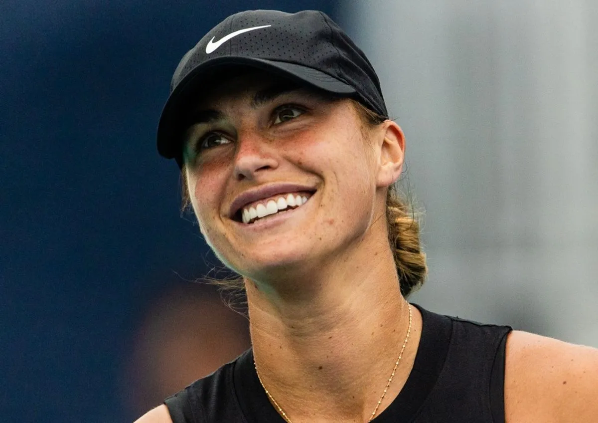 Sabalenka se vuelca en apoyo a Badosa y celebran juntas en el dobles de Brisbane