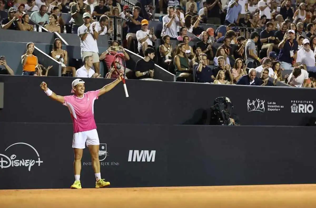 el calendario de torneos de sebastian báez