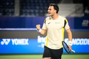 Arranque perfecto: Pedro Martínez comienza su temporada con un título en la India