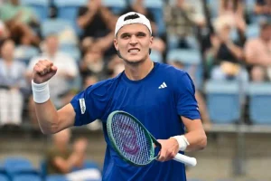 Mensik tras vencer a Ruud: “El primer partido de la temporada nunca es fácil”