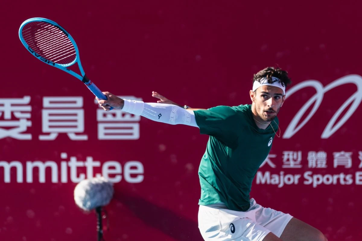 El abandono de Collignon empuja a Musetti a la siguiente ronda en Melbourne