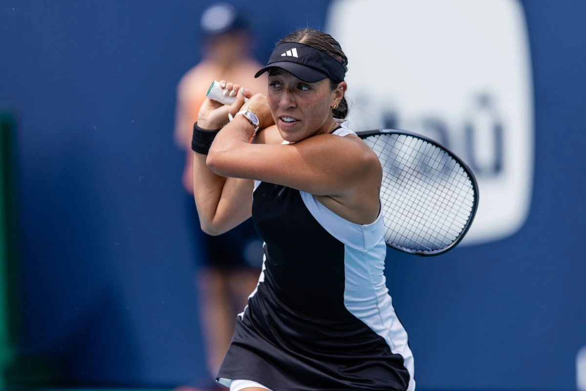 pegula kalinskaya wta brisbane 2026