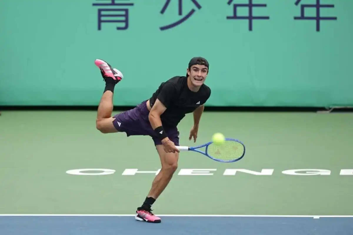 premios canal tenis 2025: andres santamarta mejor tenista español sub 20 del circuito itf