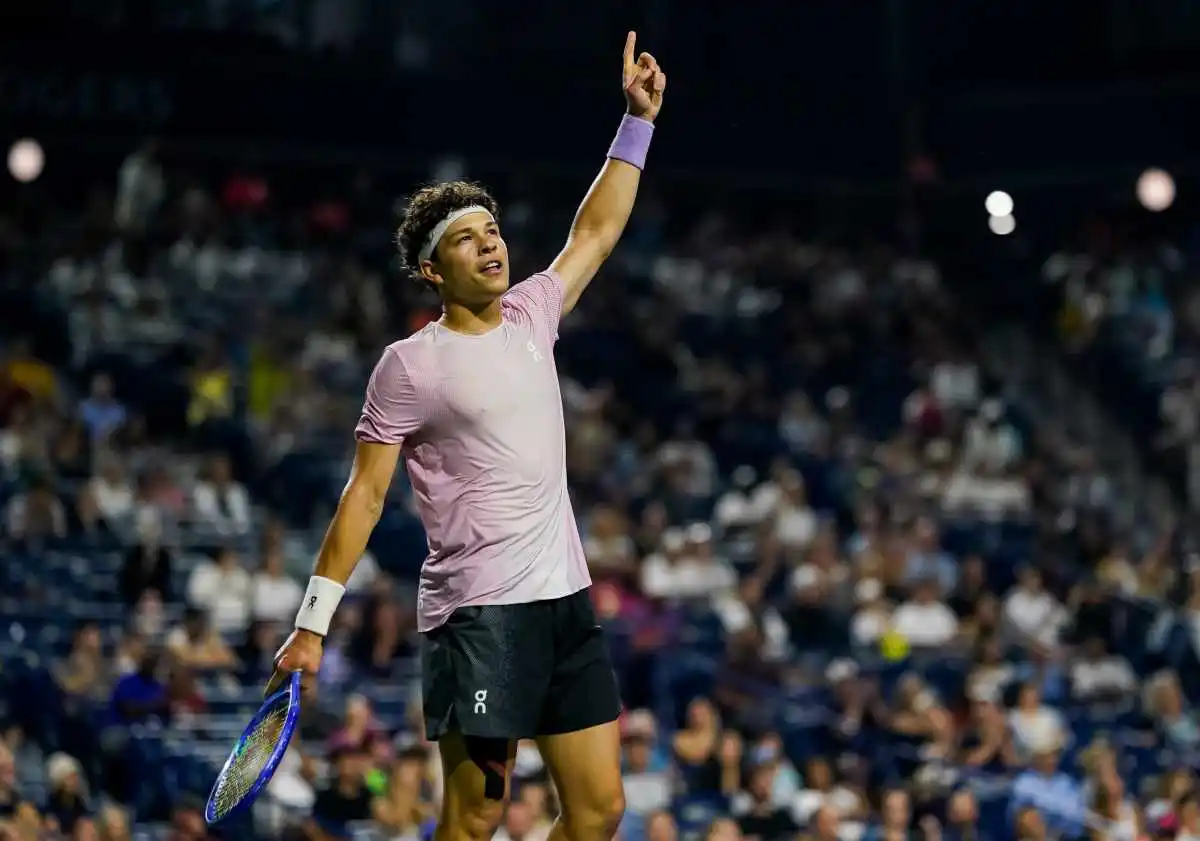 shelton vacherot australian open 2026