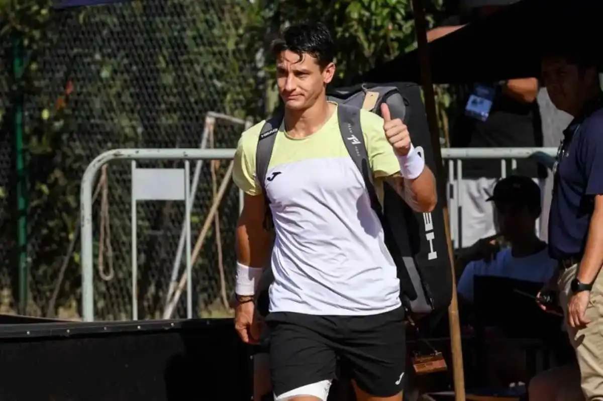 ugo carabelli fucsovics australian open 2026