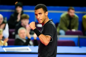 Auger Aliassime no falla y va por el bicampeonato en Montpellier