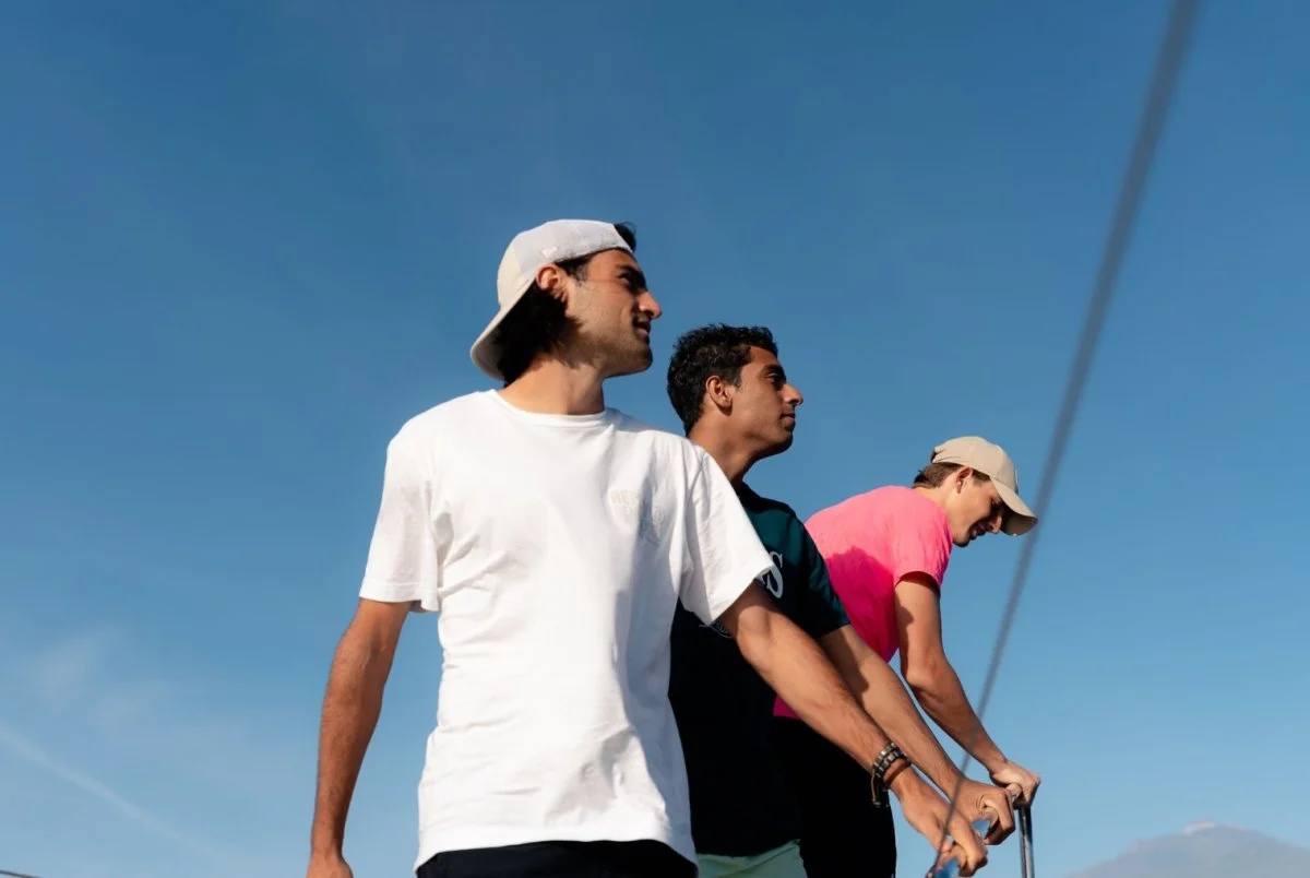 bruno pujol shelbayh y vasami alucinados con la fauna animal y los gigantes en tenerife