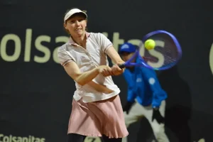 Del 2-5 al tiebreak: La reacción de Bucsa que no alcanzó para evitar su eliminación en Abu Dhabi