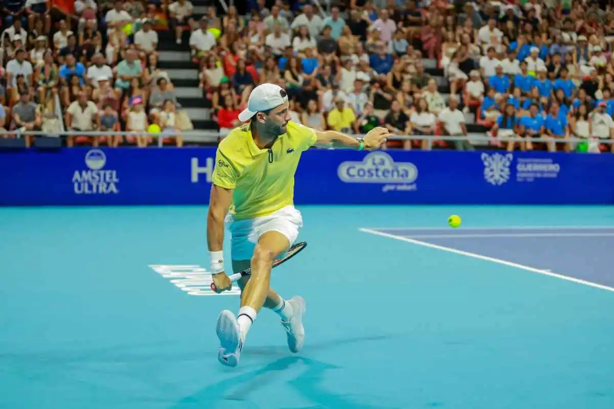 dimitrov y su aventura con nalbandian es bonito cuando puedes entenderte con alguien con quien has jugado