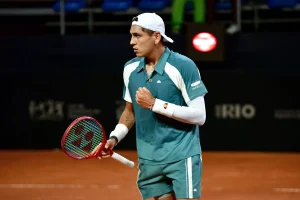 Sin equivalencias: Triunfo exprés de Tabilo para avanzar en tierras cariocas