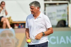Toni Nadal ve a Alcaraz listo para perseguir uno de los retos más imposibles del tenis