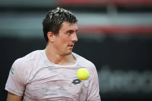 Sebastian Ofner y un segundo título consecutivo en Francia