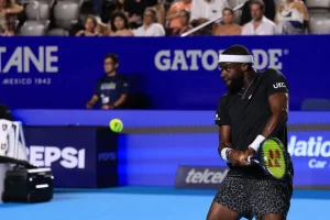 Tiafoe, sin excusas tras caer ante Sinner: “Es increíble”