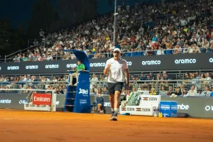 Un especialista sobre arcilla: Darderi fortalece su ascenso con una consagración en Chile