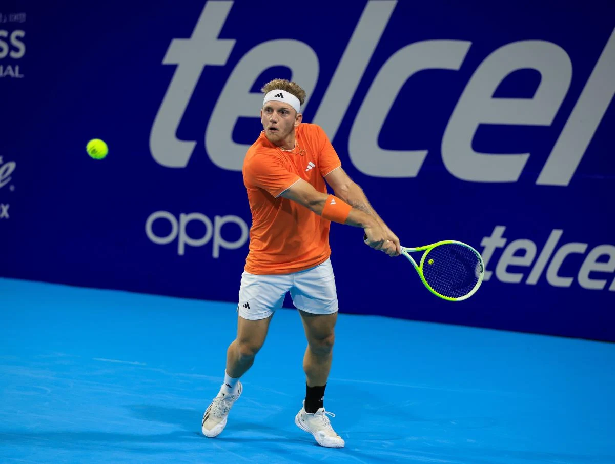 Davidovich sobrevive al desafío de Mensik y se instala en los octavos de Indian Wells