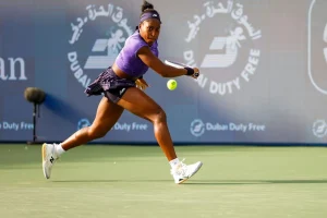 Gauff baja la persiana en Indian Wells por problemas físicos