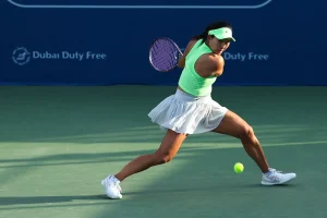 Uchijima toca el cielo con su primer título profesional en Antalya