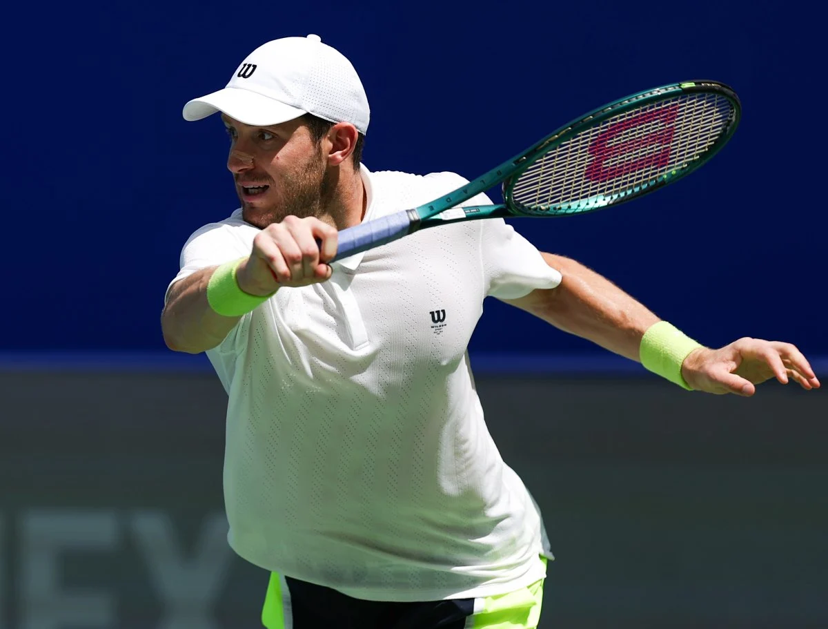 Jarry no levanta cabeza y queda eliminado en su estreno en Cap Cana