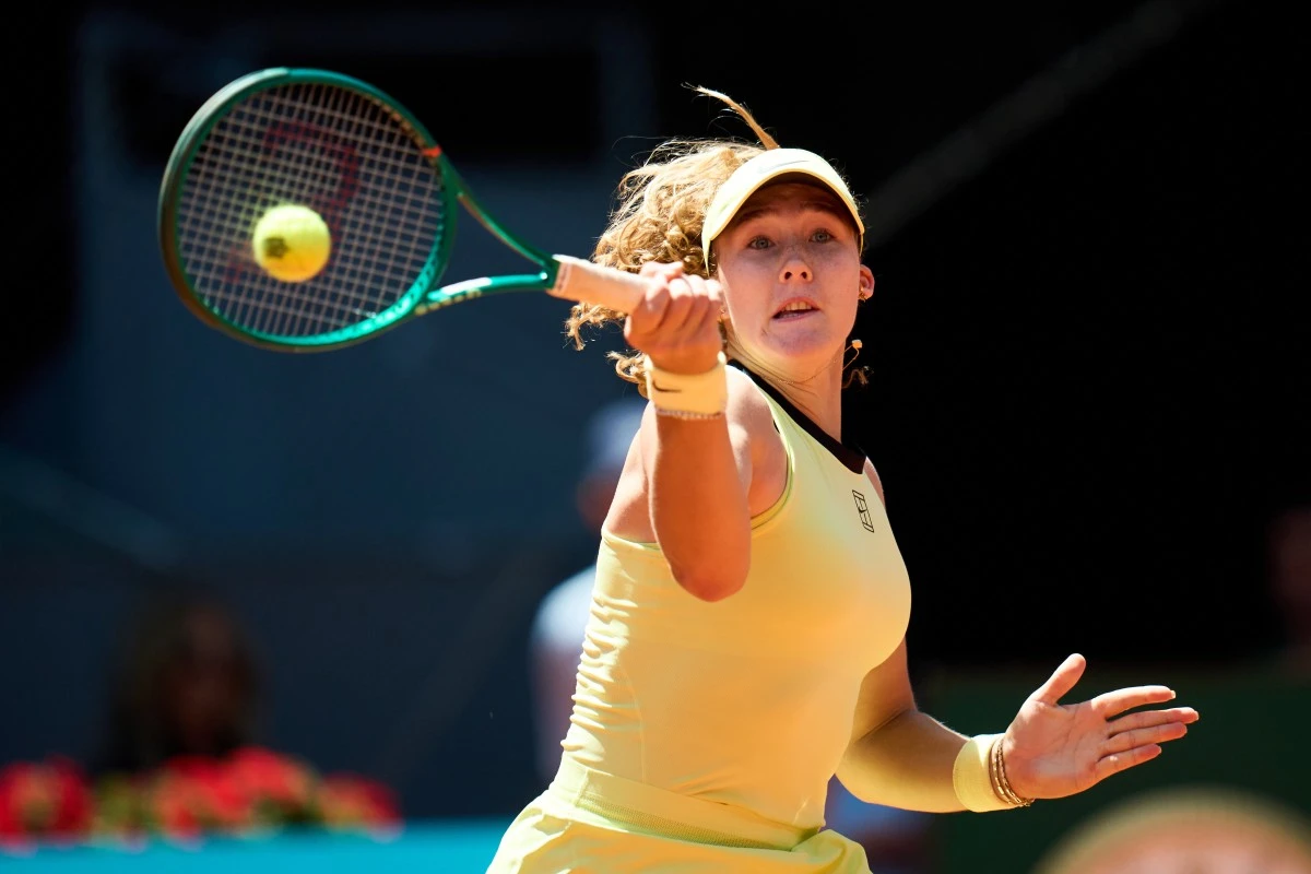 Mirra Andreeva supera por primera vez la barrera de los cuartos de final en Madrid