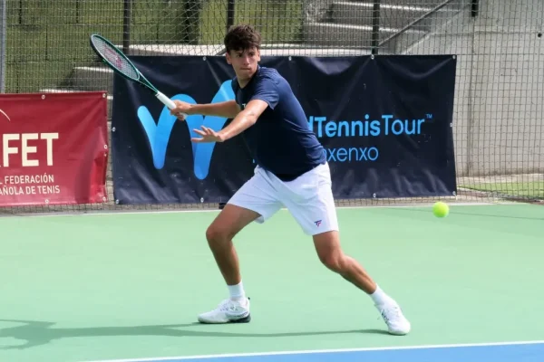 ITF Sanxenxo: Almazán asegura la presencia española en unas semifinales de lujo