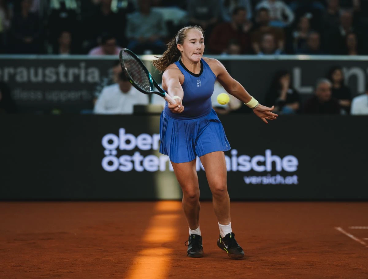 andreeva ostapenko wta stuttgart 2026